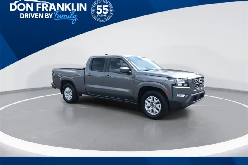 2022 Nissan Frontier PRO-4X photo 1