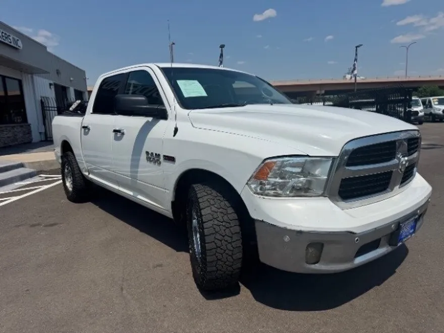 2016 Ram 1500 Big Horn photo 1