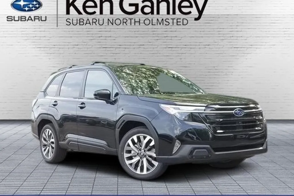 2025 Subaru Forester Touring photo 1