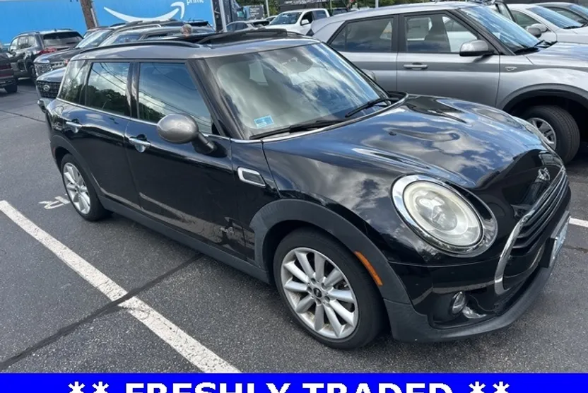 2017 Mini Clubman Base ALL4 photo 1