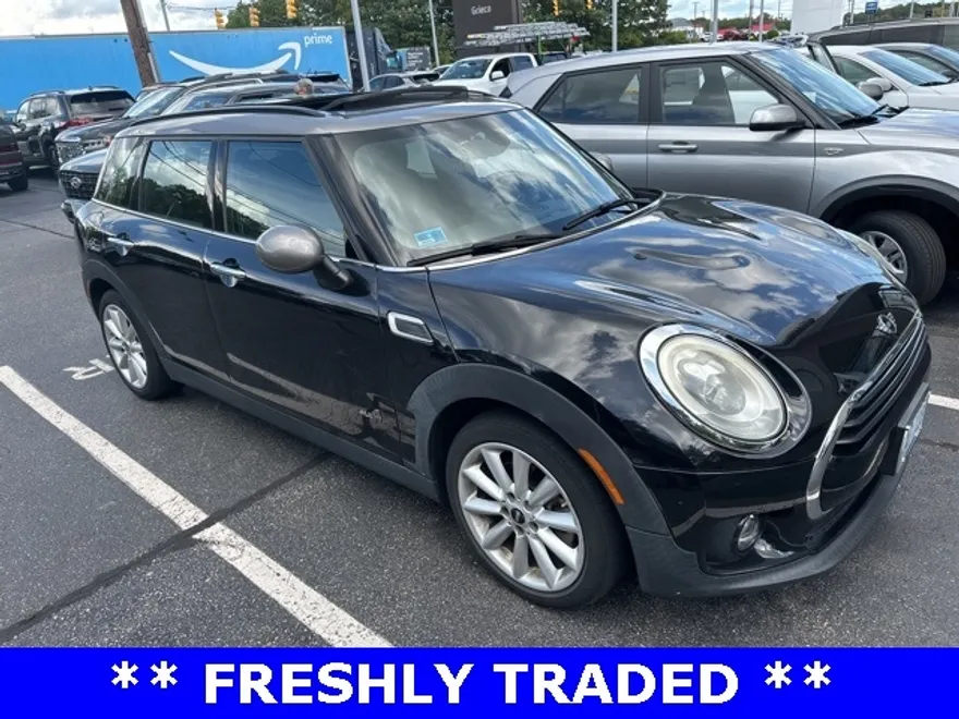 2017 Mini Clubman Base ALL4 photo 1