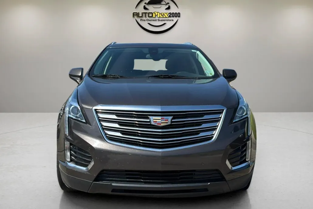2019 Cadillac XT5 Luxury photo 1
