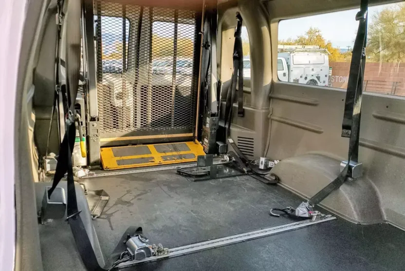 2012 Ford E-250 photo 1