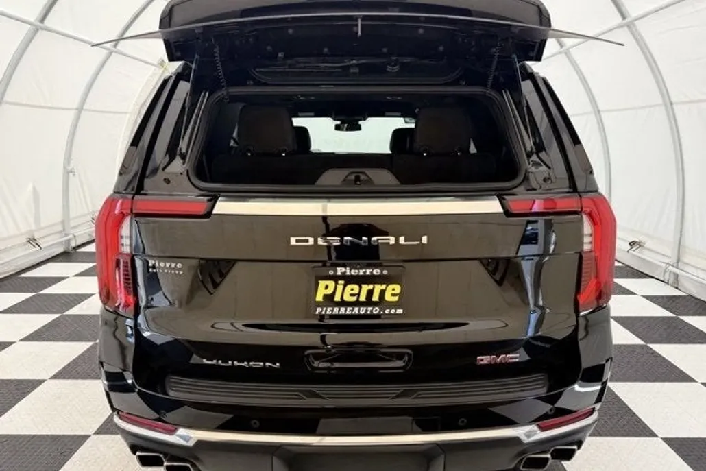2025 Gmc Yukon Denali photo 1