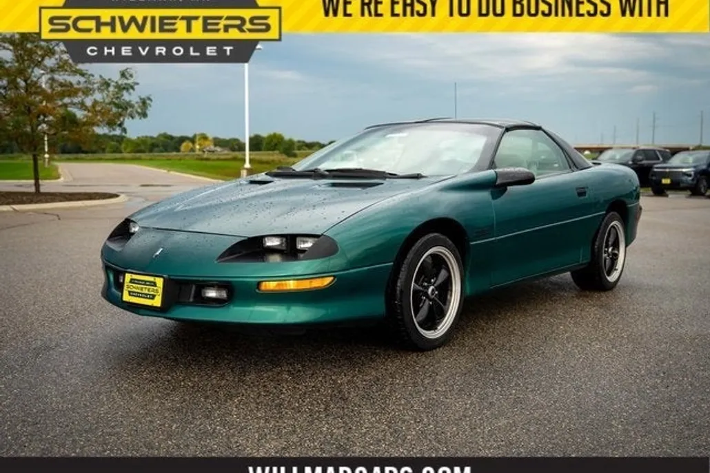 1997 Chevrolet Camaro Z28 photo 1
