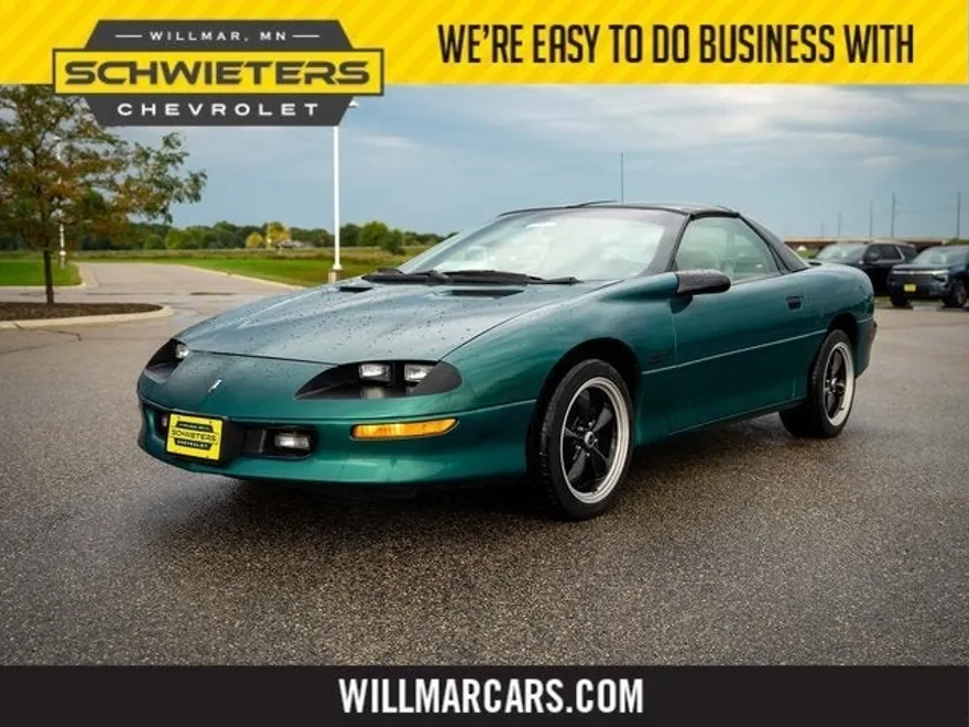1997 Chevrolet Camaro Z28 photo 1