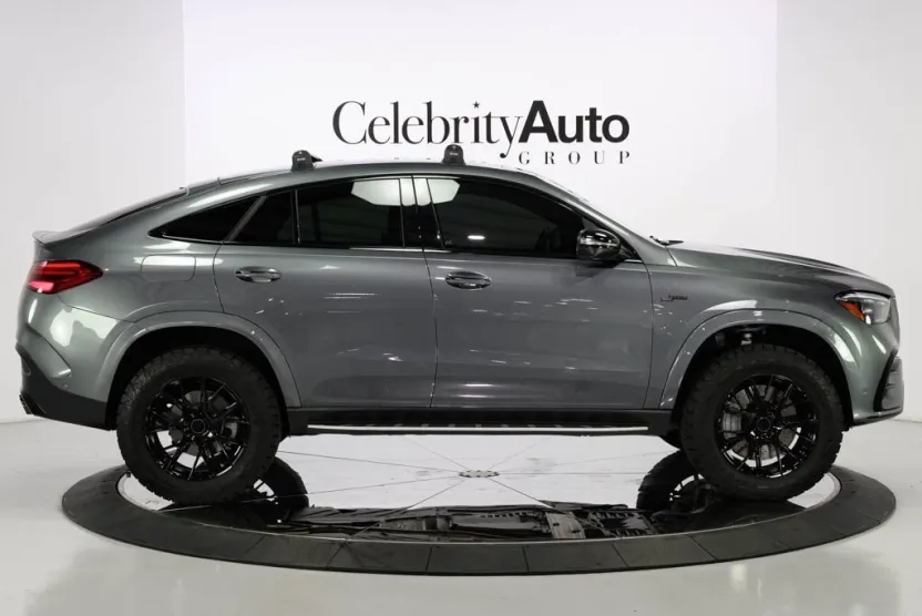 2025 Mercedes Benz GLE 53 AMG photo 1