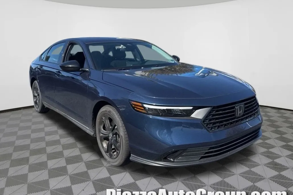 2025 Honda Accord SE photo 1