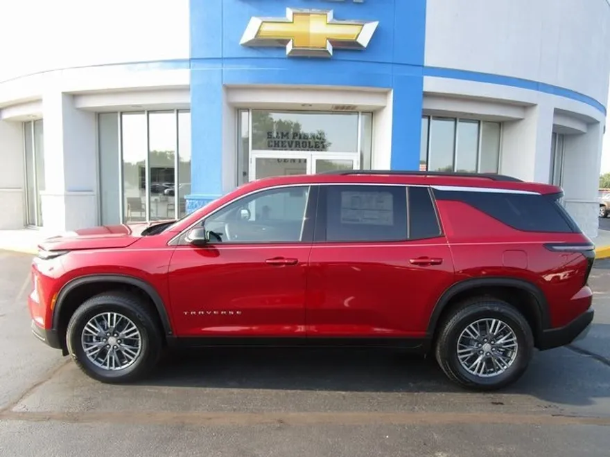 2026 Chevrolet Traverse photo 1