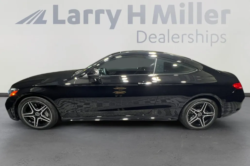 2023 Mercedes Benz C 300 photo 1