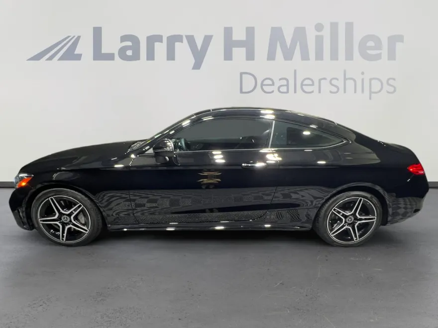 2023 Mercedes Benz C 300 photo 1