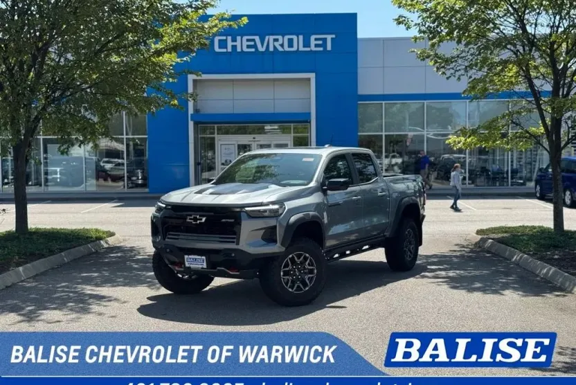 2025 Chevrolet Colorado ZR2 photo 1