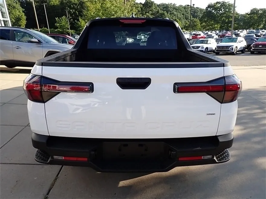 2026 Hyundai Santa Cruz SEL photo 1