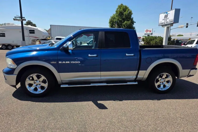 2011 Ram 1500 Laramie photo 1