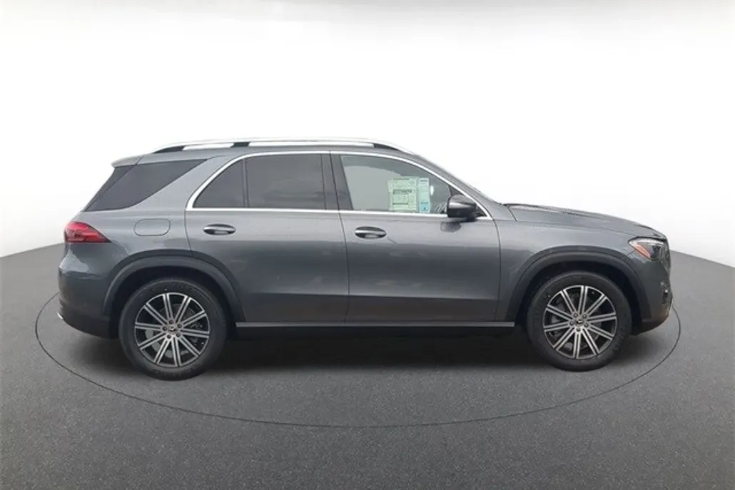 2025 Mercedes Benz GLE 350 4MATIC photo 1