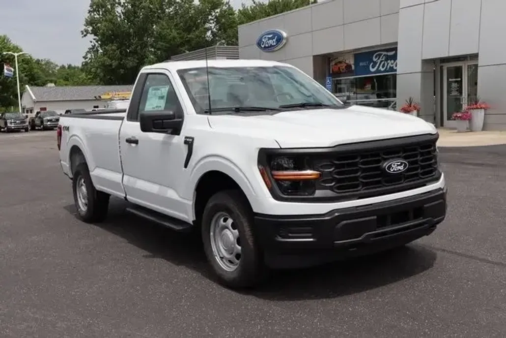 2025 Ford F-150 XL photo 1
