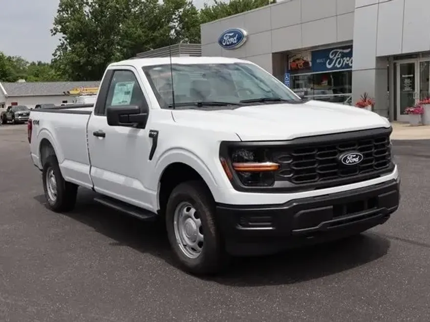 2025 Ford F-150 XL photo 1