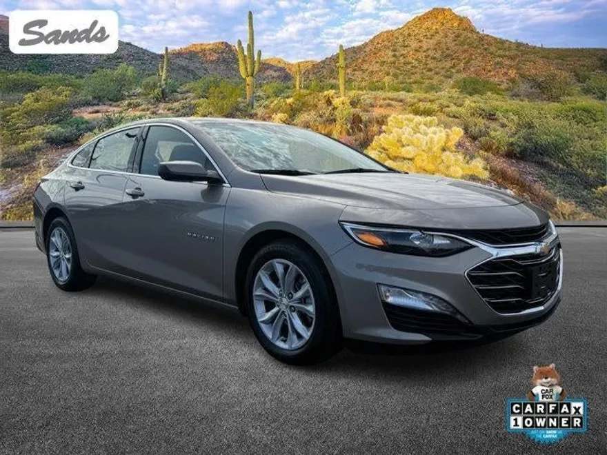 2024 Chevrolet Malibu 1LT photo 1