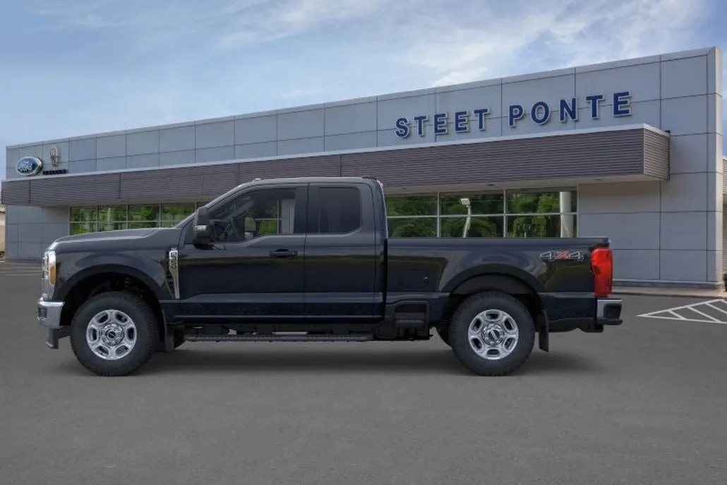 2026 Ford F-350 XLT photo 1