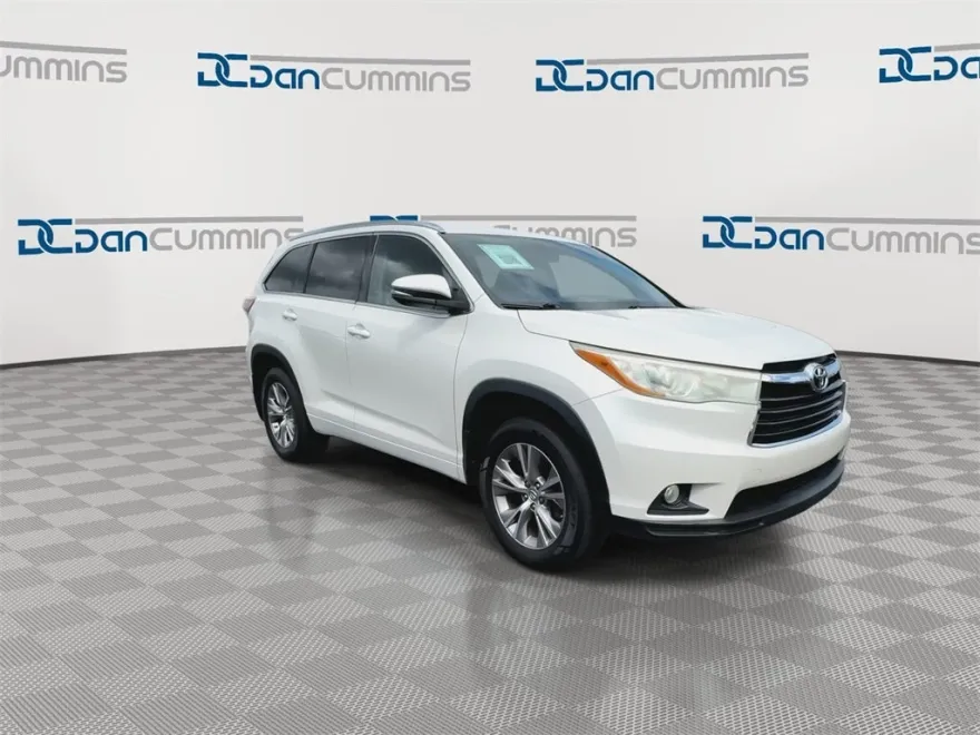 2015 Toyota Highlander XLE photo 1