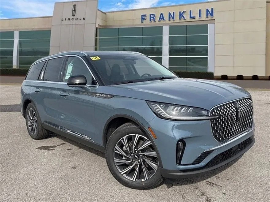 2025 Lincoln Aviator Premiere photo 1