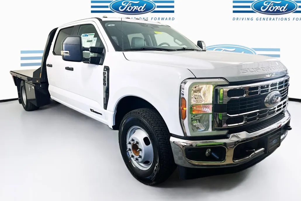 2024 Ford F-350 XL photo 1