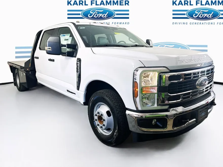 2024 Ford F-350 XL photo 1