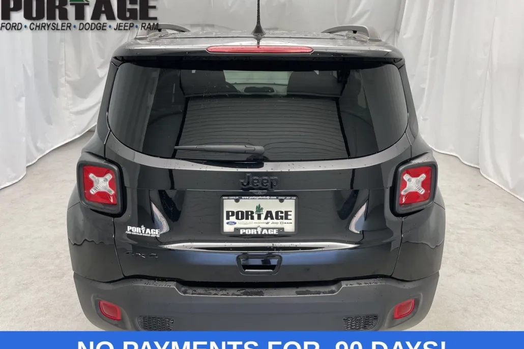 2022 Jeep Renegade Altitude photo 1