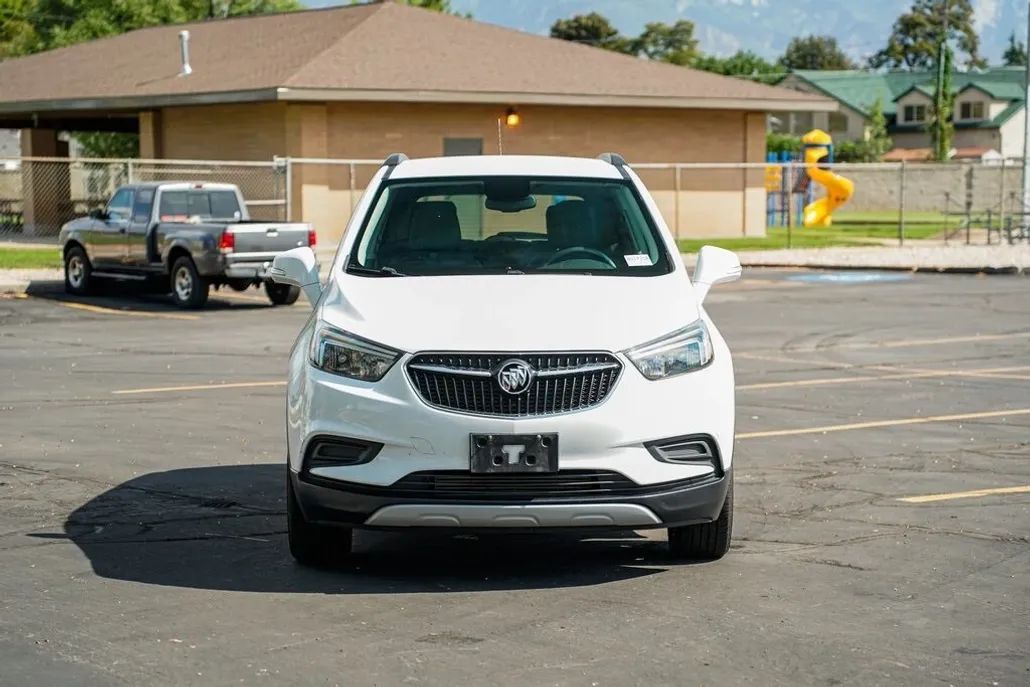 2019 Buick Encore Preferred photo 1
