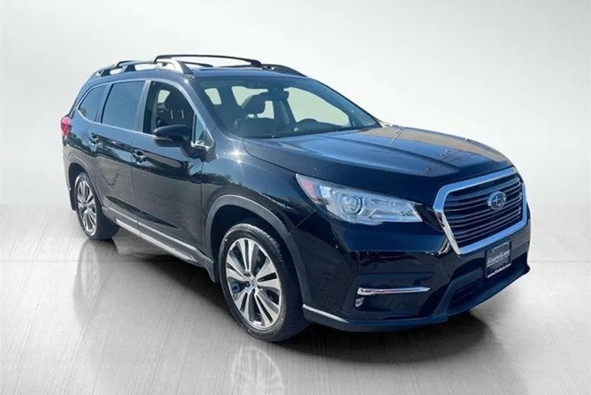 2019 Subaru Ascent Limited photo 1