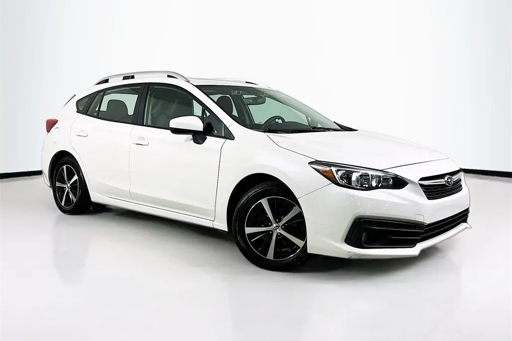 2023 Subaru Impreza Premium photo 1