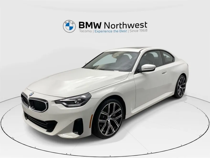 2024 Bmw 230i photo 1