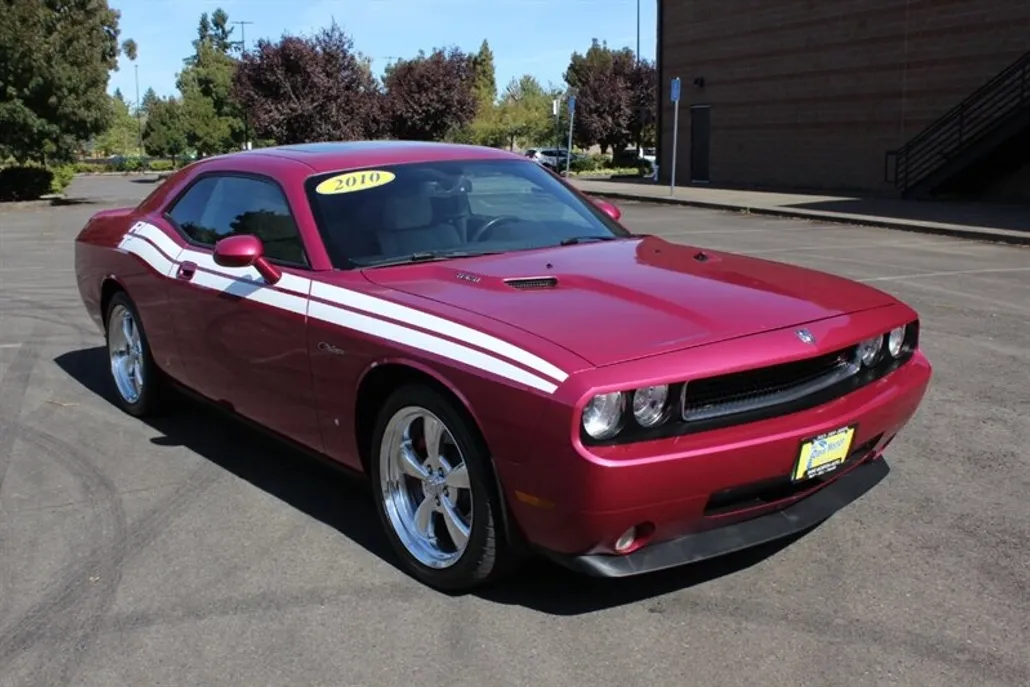 2010 Dodge Challenger R/T photo 1