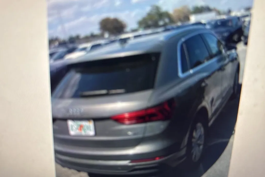 2024 Audi Q3 S line Premium photo 1