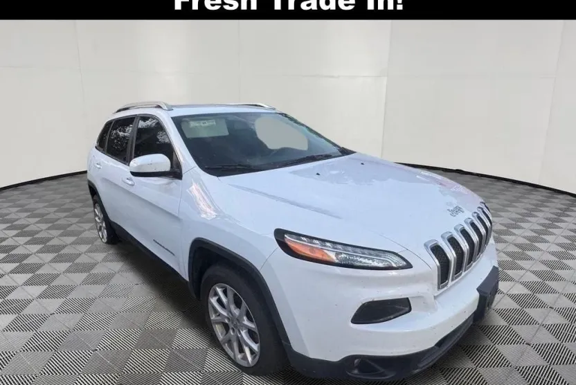 2017 Jeep Cherokee Latitude photo 1