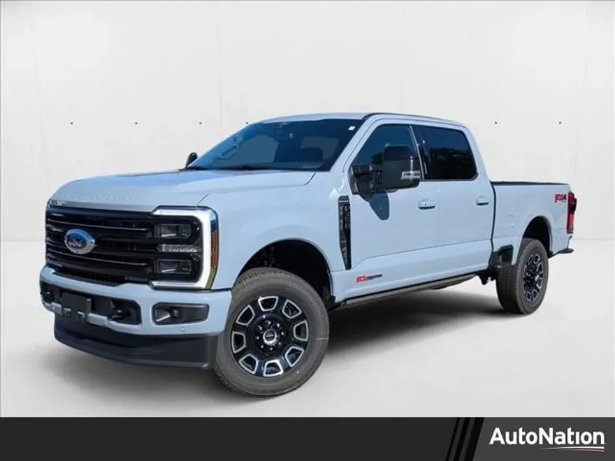 2026 Ford F-350 Platinum photo 1