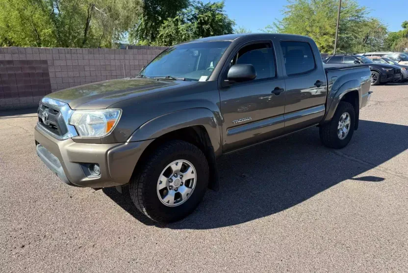 2012 Toyota Tacoma PreRunner photo 1