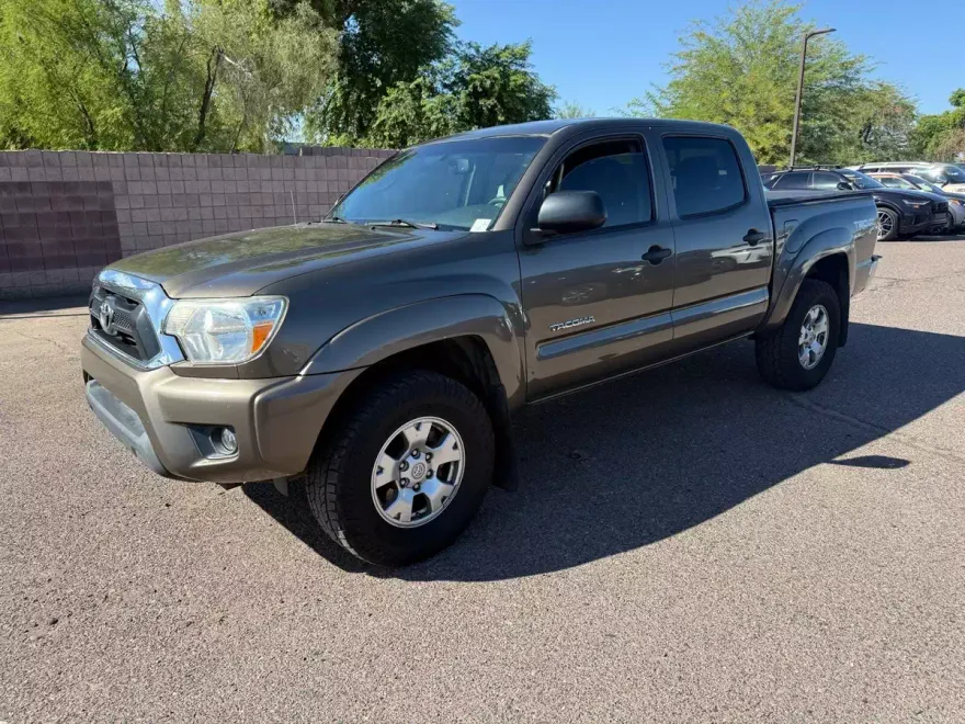 2012 Toyota Tacoma PreRunner photo 1