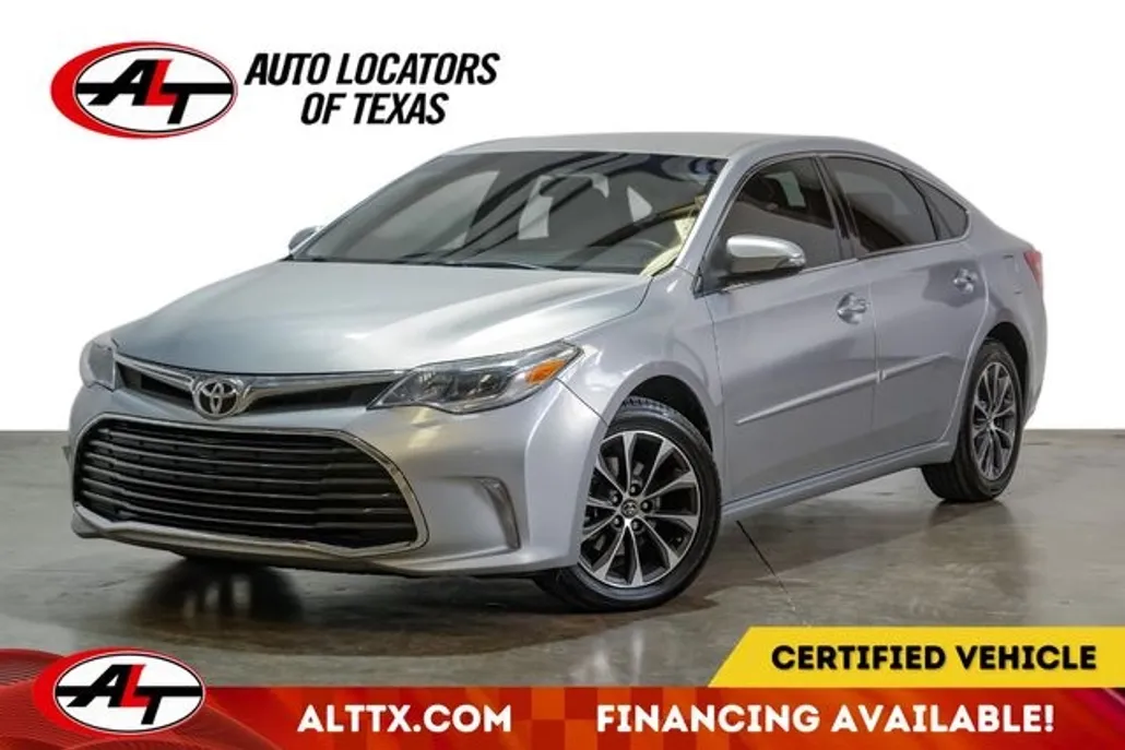 2016 Toyota Avalon XLE Plus photo 1