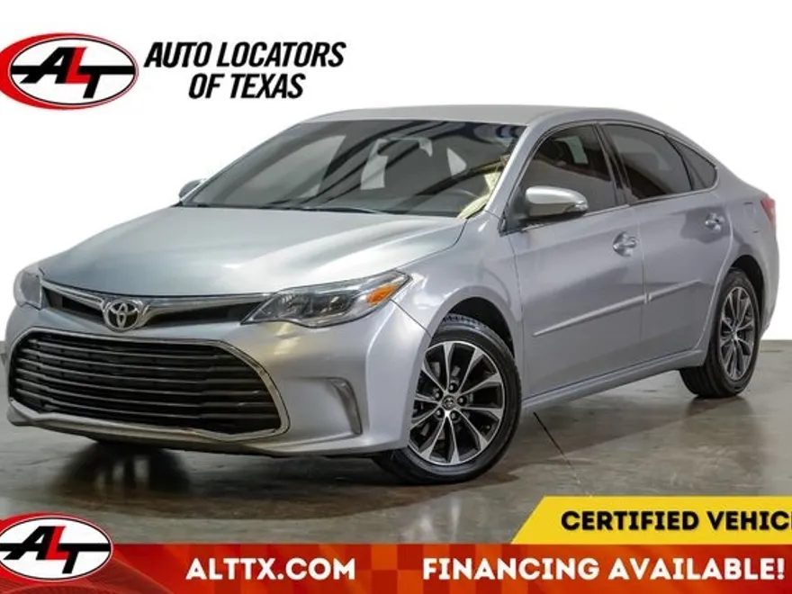 2016 Toyota Avalon XLE Plus photo 1