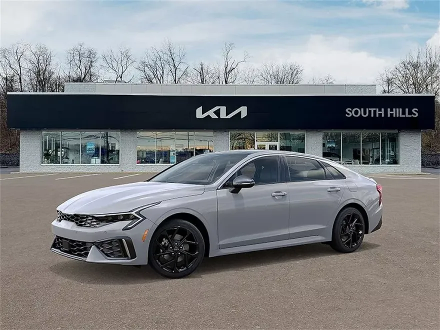 2026 Kia K5 GT-Line photo 1