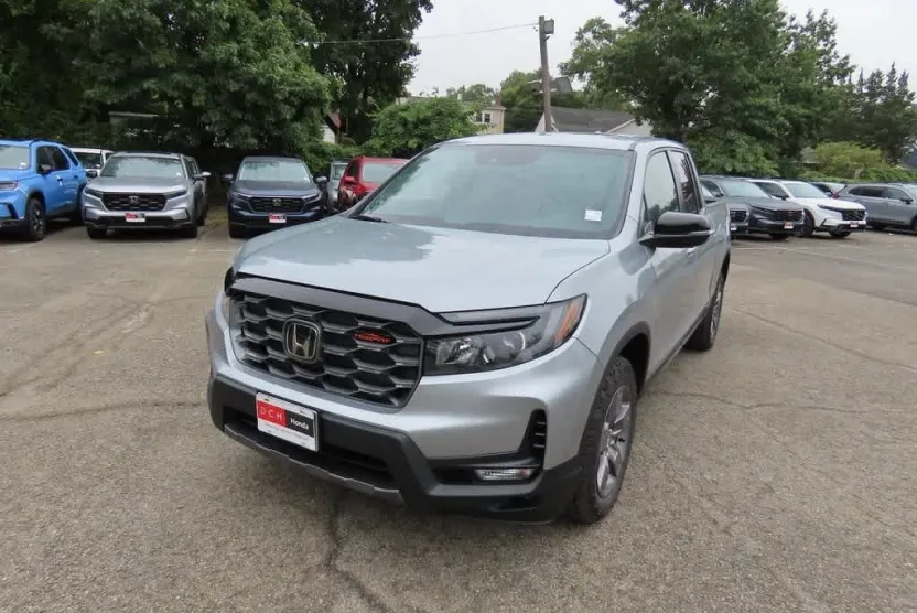 2026 Honda Ridgeline TrailSport photo 1