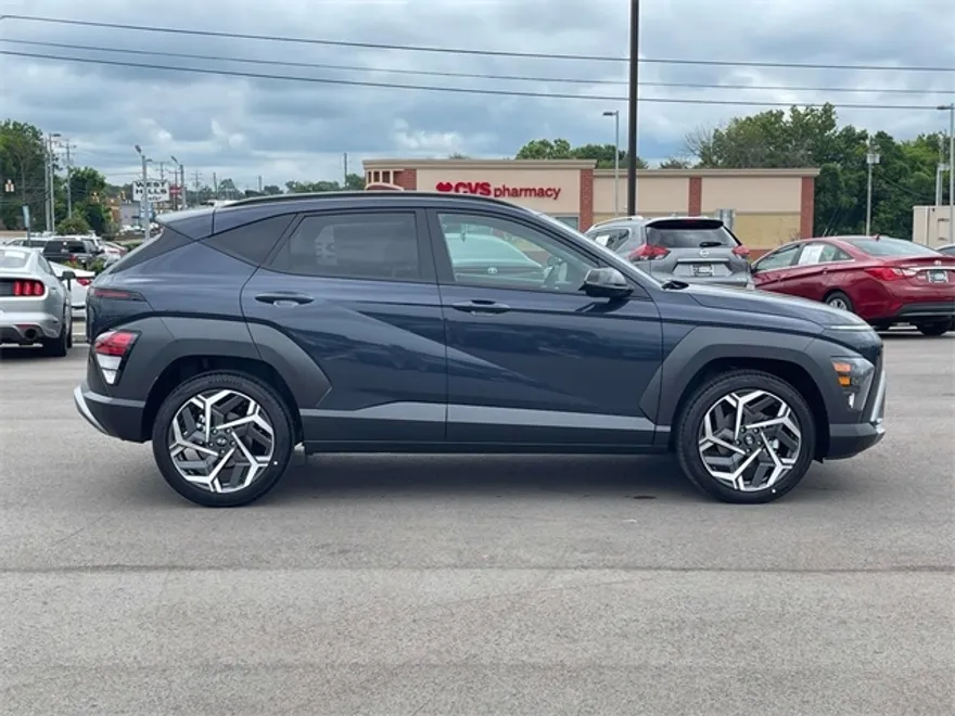 2026 Hyundai Kona SEL photo 1