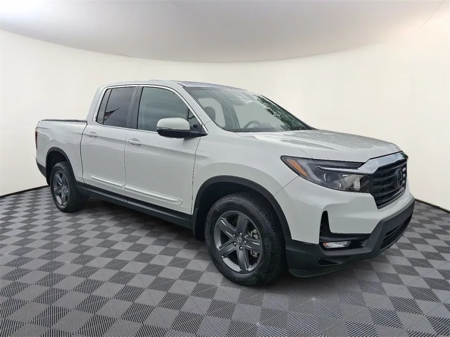 2023 Honda Ridgeline RTL photo 1