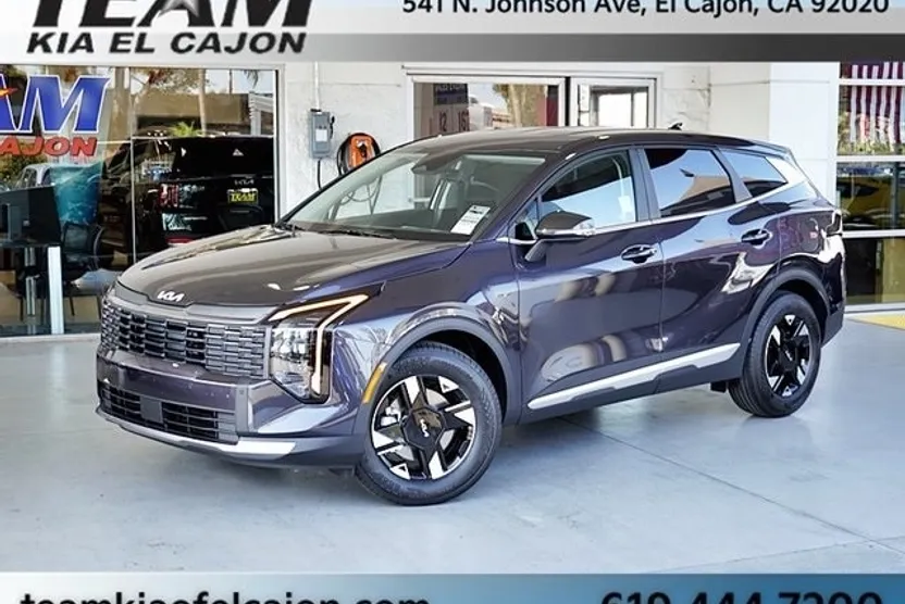2026 Kia Sportage LX photo 1