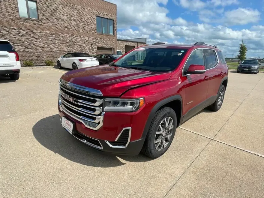 2022 Gmc Acadia SLE photo 1