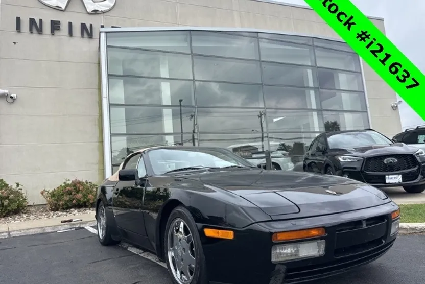 1990 Porsche 944 photo 1