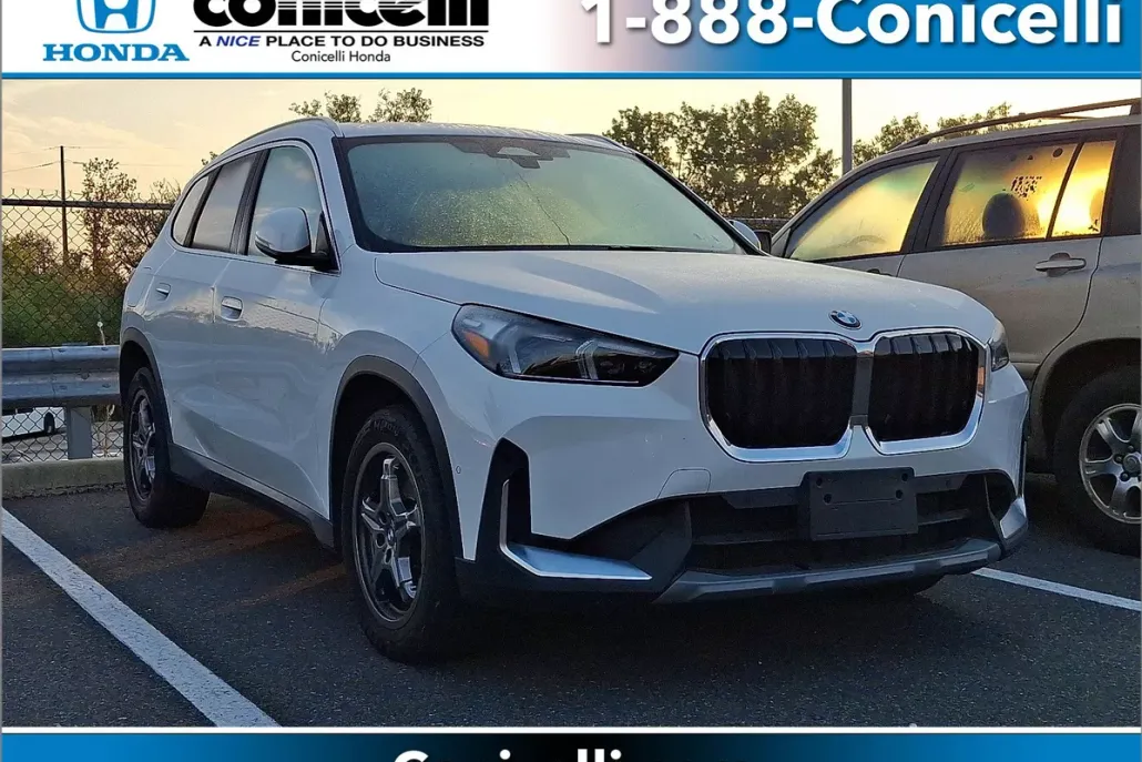 2023 Bmw X1 XDrive28i photo 1