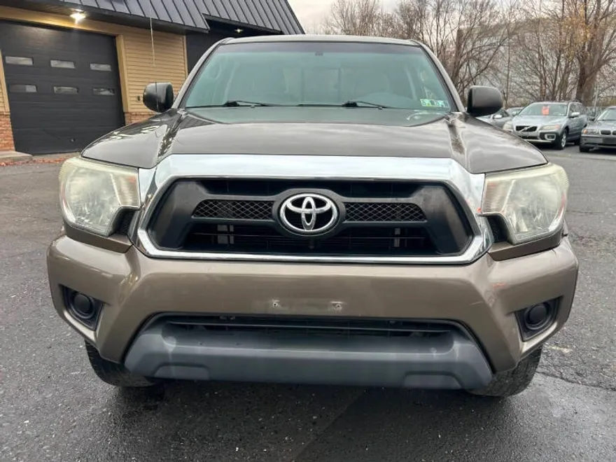 2014 Toyota Tacoma 4x4 Base Access Cab photo 1