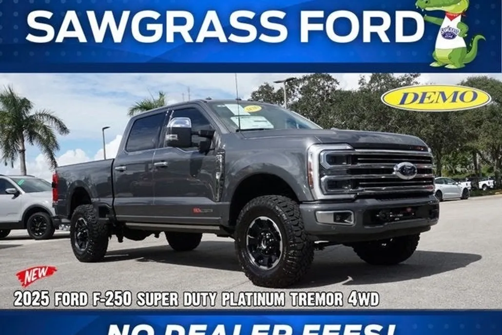 2025 Ford F-250 Platinum photo 1